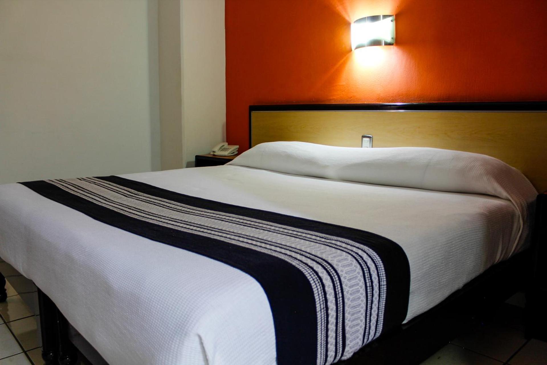 Hotel Montreal Leon Luaran gambar