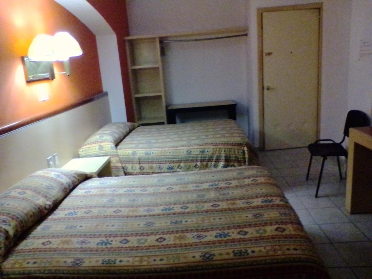 Hotel Montreal Leon Luaran gambar